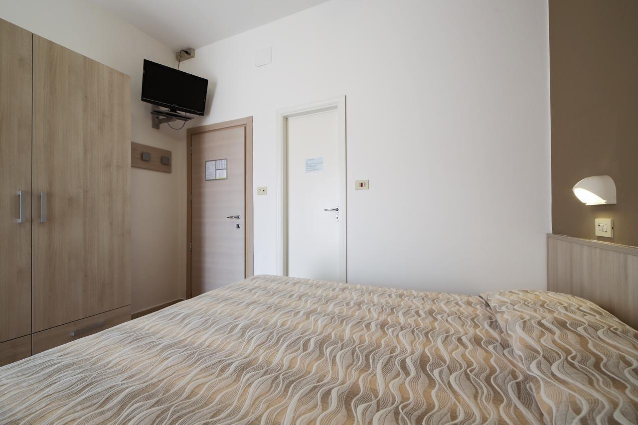 Hotel Susanna 里米尼 客房 照片